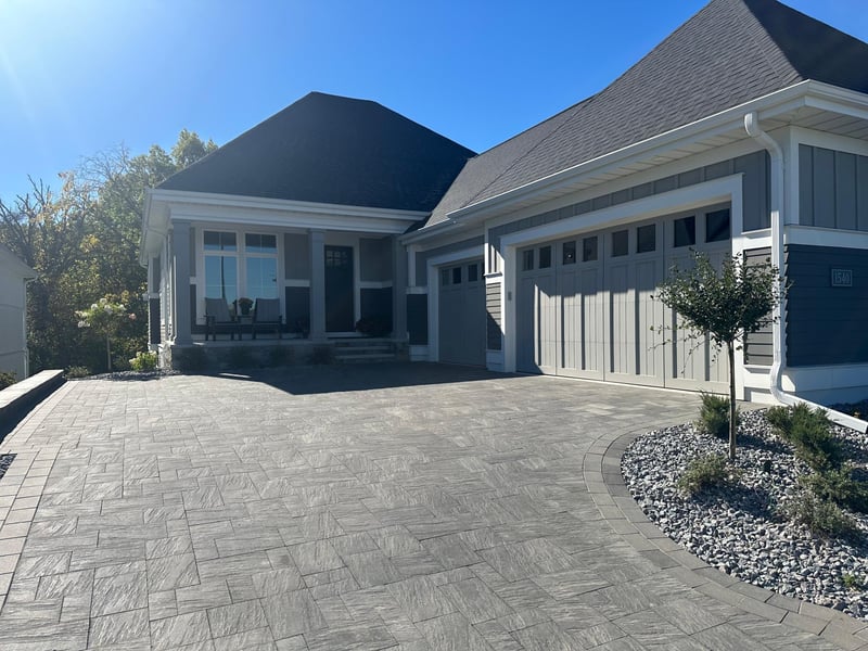 1540 Avienda Ln, Chanhassen, MN 55317