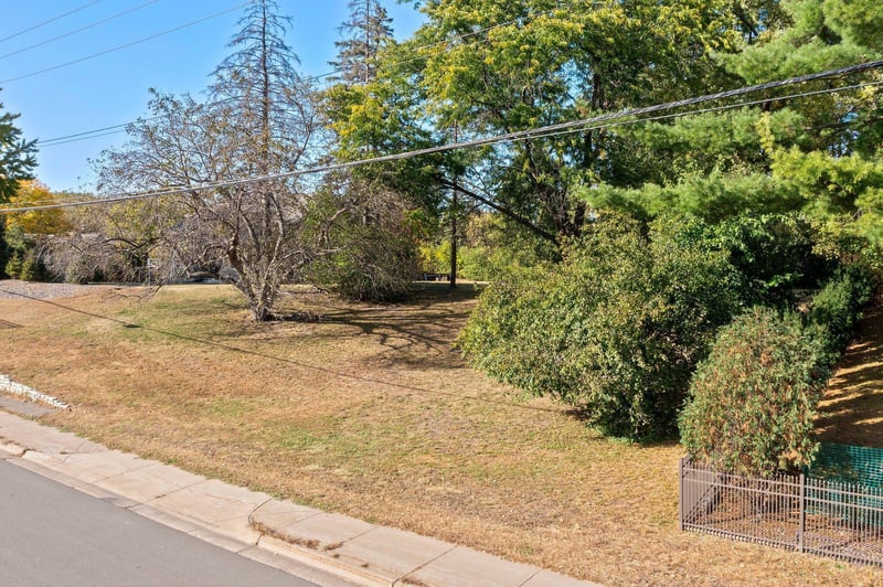 TBD 78th St, Edina, MN 55439