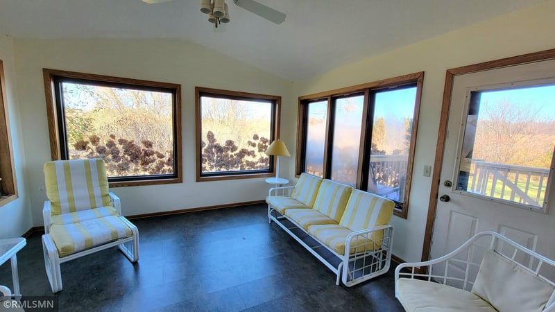 1180 Scott Dr, Minnetrista, MN 55364