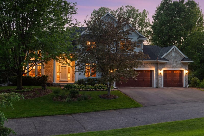 5490 Tamarack Cir, Minnetonka, MN 55345