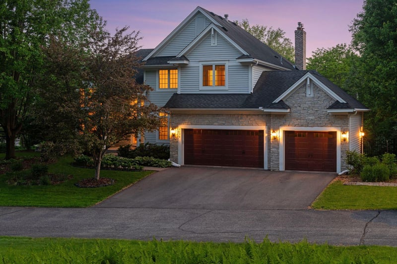 5490 Tamarack Cir, Minnetonka, MN 55345