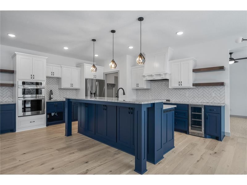 4702 166th Ave Nw, Andover, MN 55304