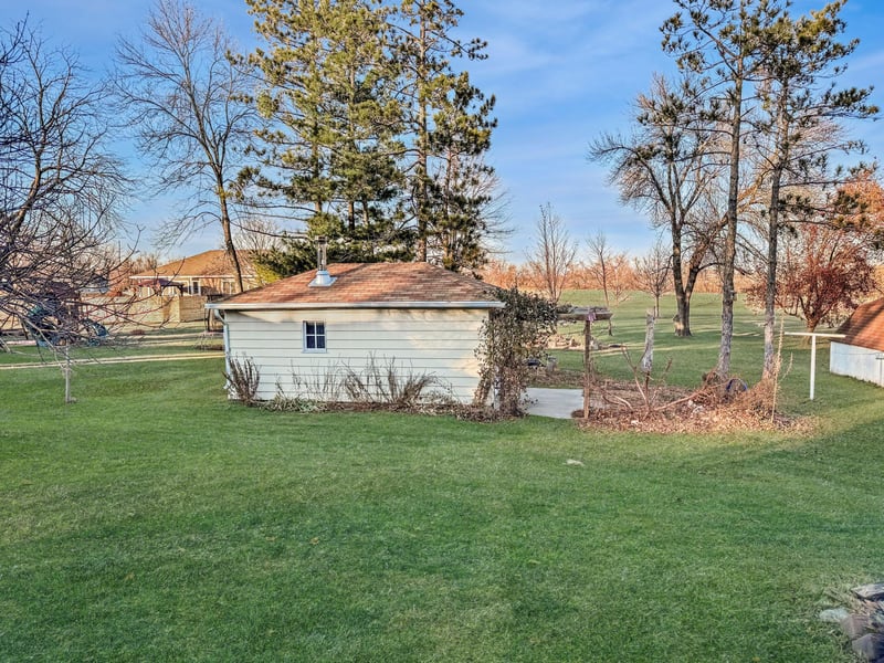 314 E Mcarthur St, Tyler, MN 56178