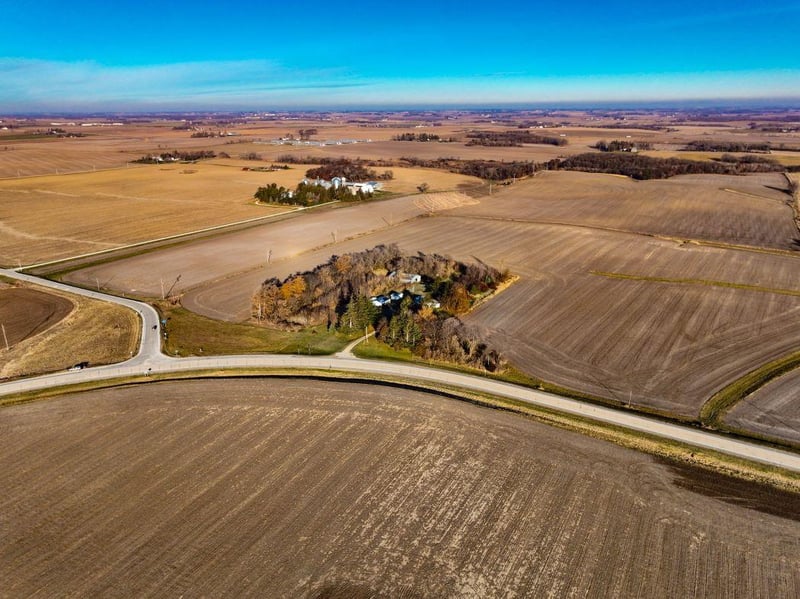 6011 County Road 10 SE, Dover, MN 55929