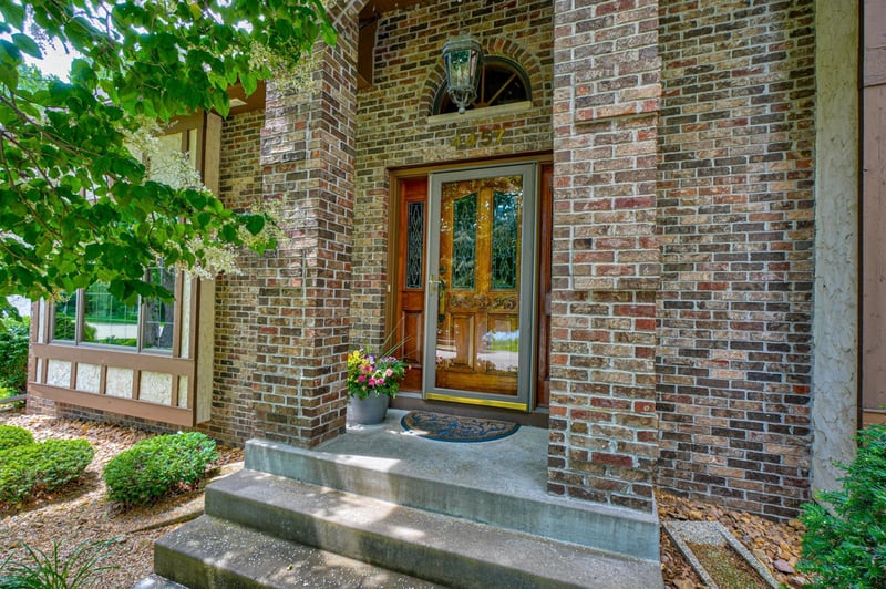 4457 Foothill Trl, Vadnais Heights, MN 55127