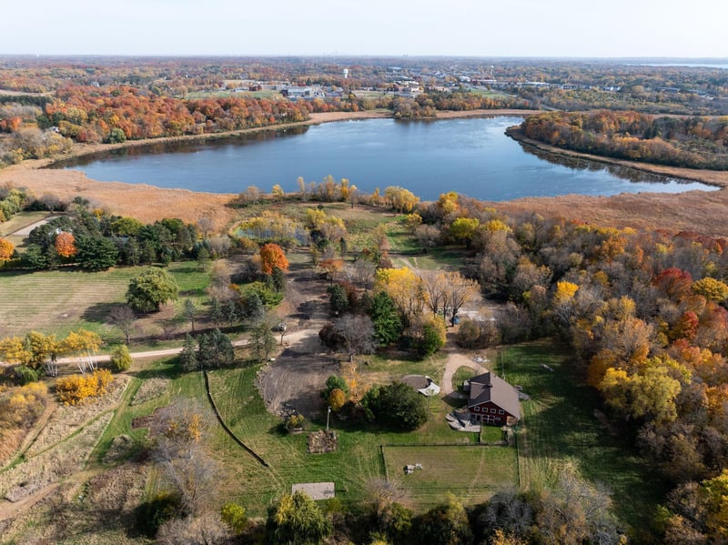 945 Honey Hill, Orono, MN 55356