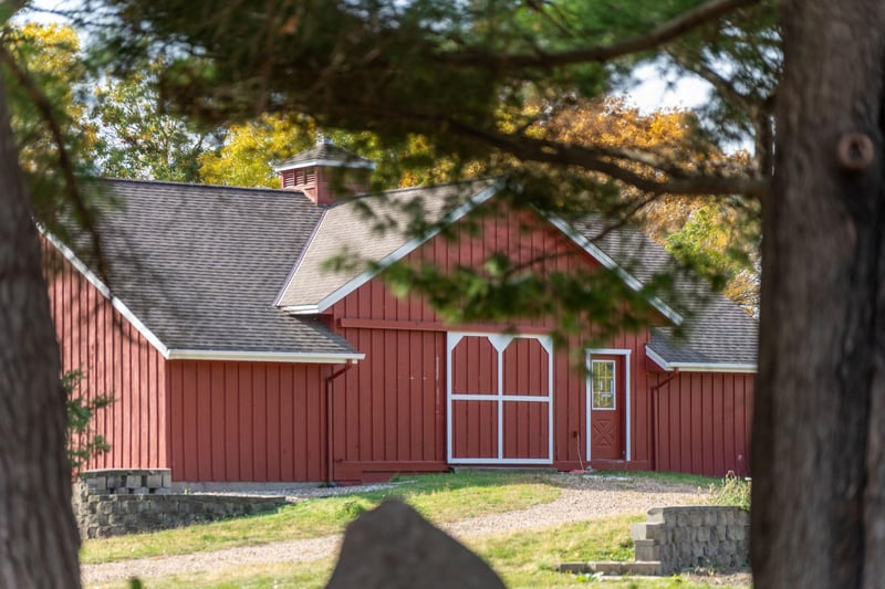 945 Honey Hill, Orono, MN 55356