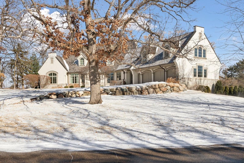 6612 Parkwood Rd, Edina, MN 55436