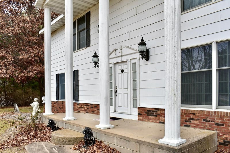 W1166 Badger Rd, Fountain City, WI 54629
