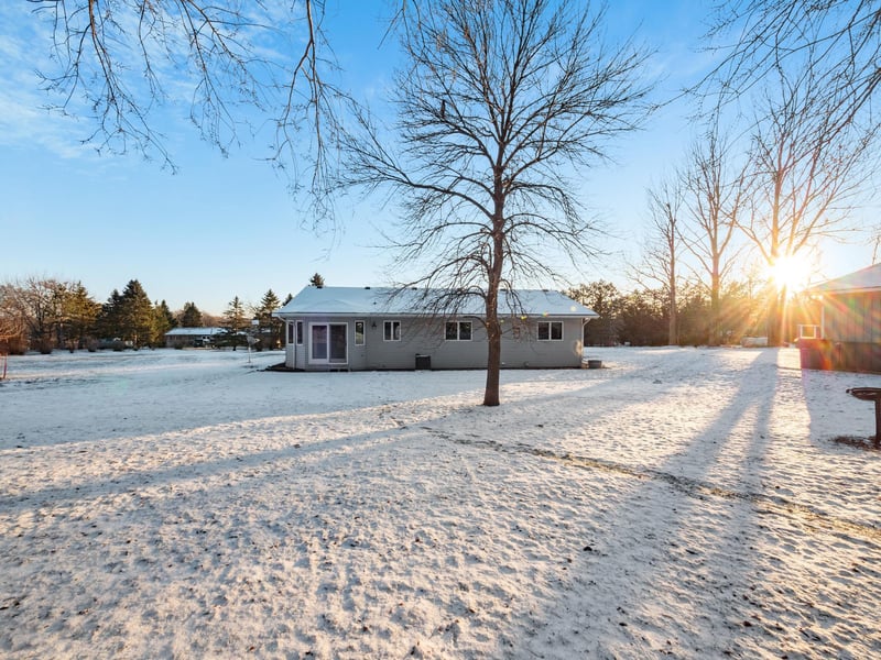 4857 N Riverview Dr NE, Carlos, MN 56319