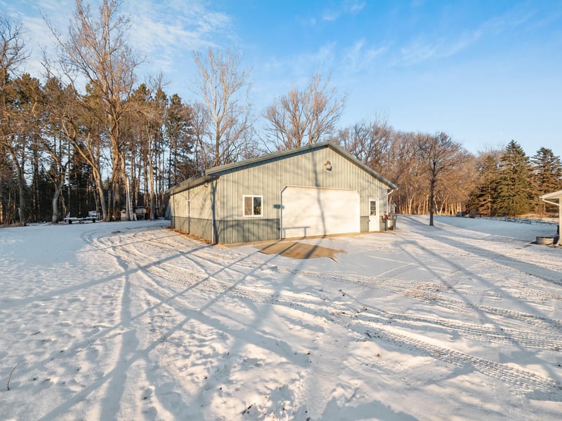 4857 N Riverview Dr NE, Carlos, MN 56319