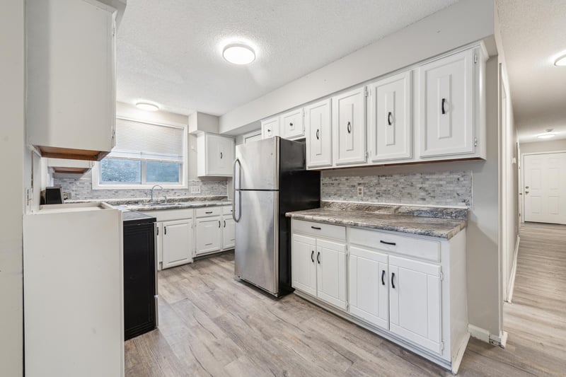 310 Lawson Ave E, Saint Paul, MN 55130