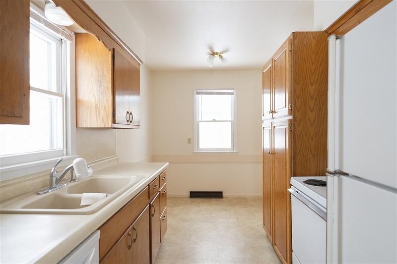 407 Rhoda Ave, Swanville, MN 56382