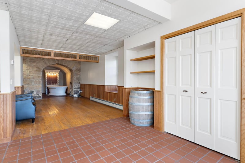 349 Government St, Taylors Falls, MN 55084