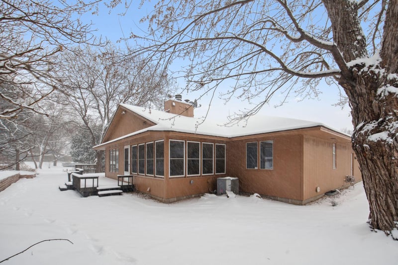 10741 Hopkins Cir S, Bloomington, MN 55420