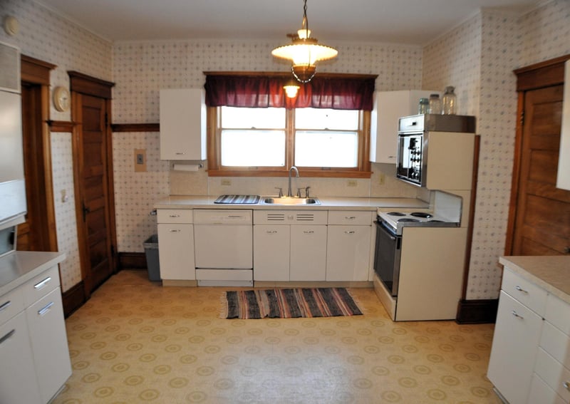 410 N 5th St, Montevideo, MN 56265