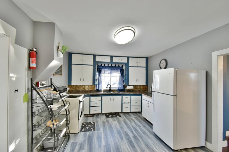 303 N Alexandria St NW, Evansville, MN 56326