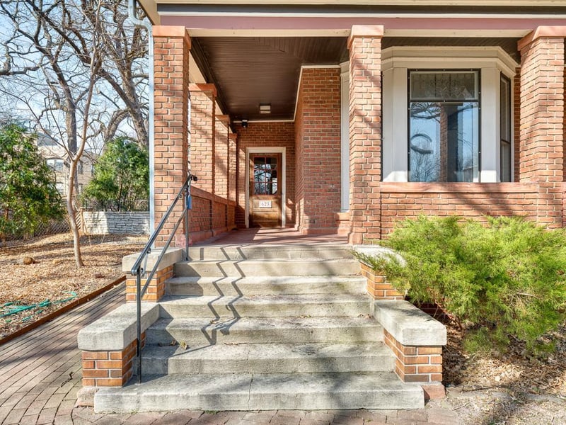 623 Lincoln Ave, Saint Paul, MN 55105