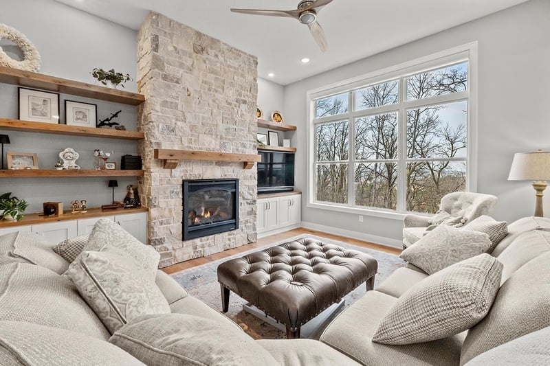 27150 Petes Hill Trl, Elko New Market, MN 55020