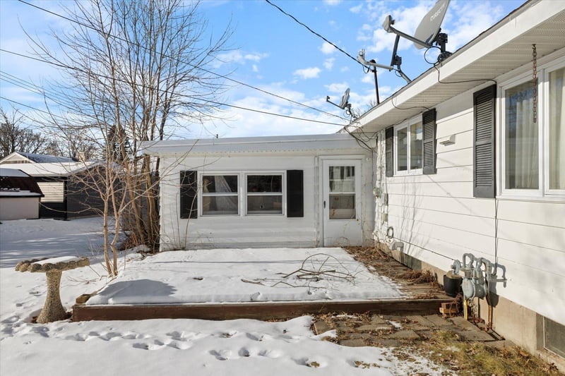 310 Coventry Rd, Hoyt Lakes, MN 55750