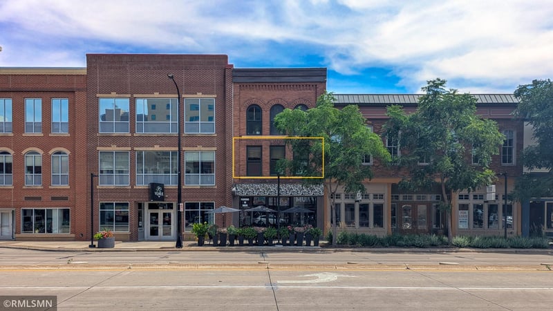 318 Broadway Ave S, Rochester, MN 55904