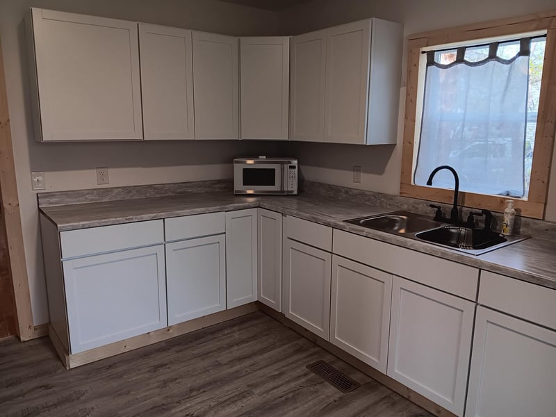 221 W 4th Ave, Keewatin, MN 55753