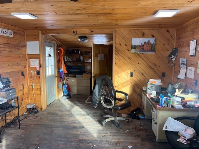 557 Clark Ave S, Kelliher, MN 56650