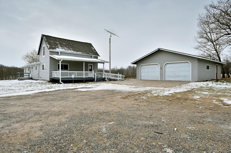 W9002 Brook Dr, Shell Lake, WI 54871