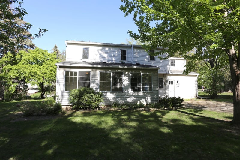 4904 W Sunnyslope Rd, Edina, MN 55424