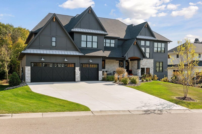 6515 Hawks Pointe Ln, Excelsior, MN 55331