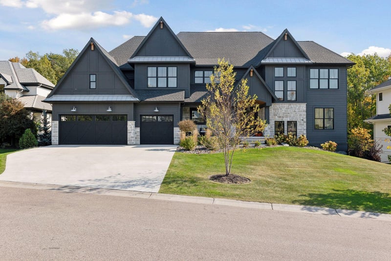 6515 Hawks Pointe Ln, Excelsior, MN 55331