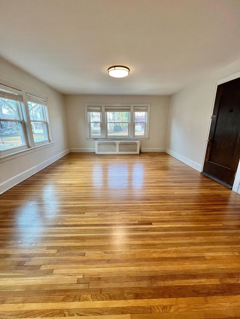 3345 Dupont Ave S, Minneapolis, MN 55408