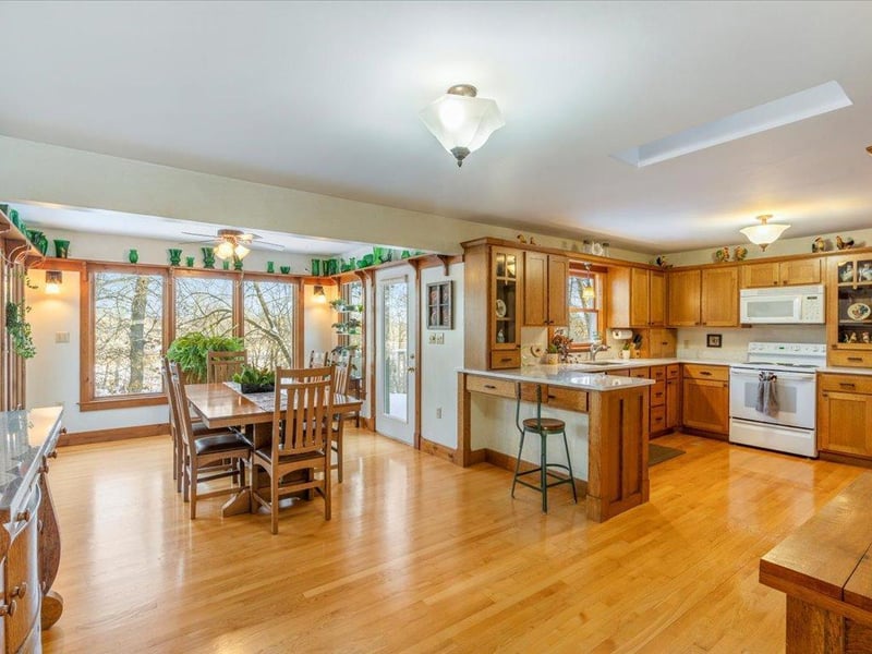 7966 Lost Lake Rd, Nisswa, MN 56468