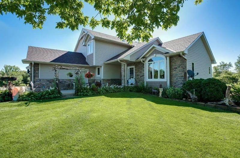 3790 Highland Rd, Saint Bonifacius, MN 55375