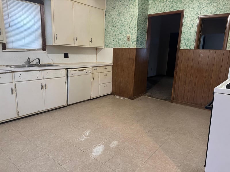 302 Edward St N, Pierz, MN 56364