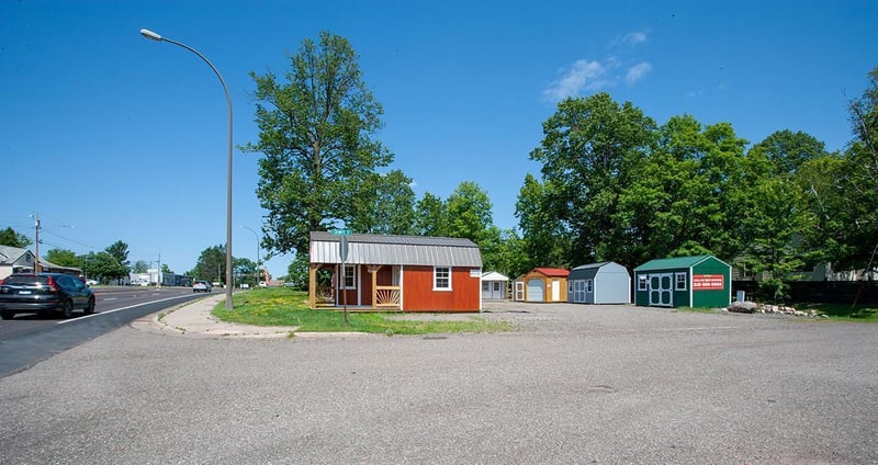 516 Sunnyside Dr, Cloquet, MN 55720