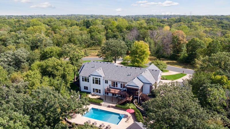 9869 Adam Ave, Inver Grove Heights, MN 55077