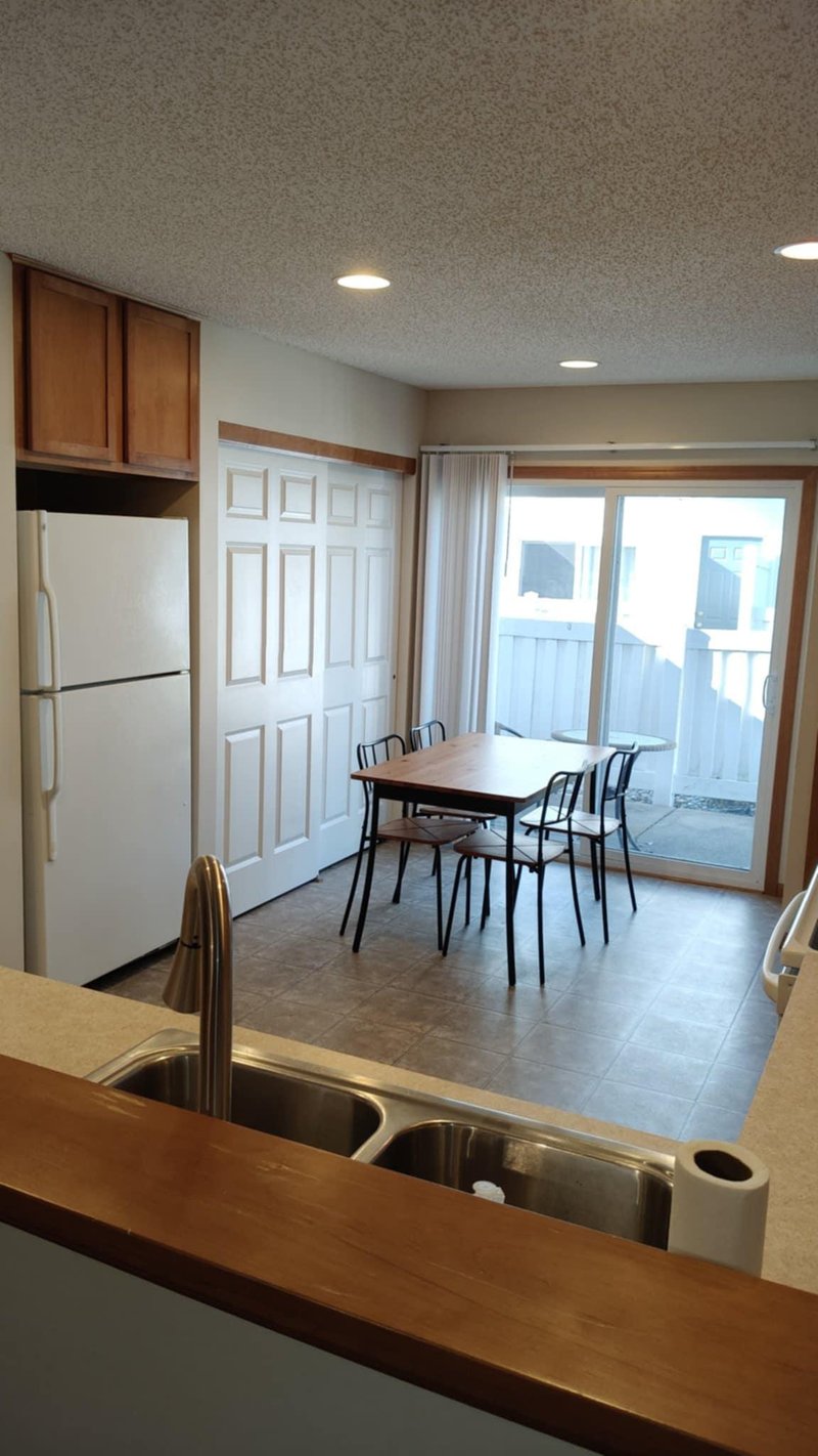 4970 149th St N #3, Hugo, MN 55038
