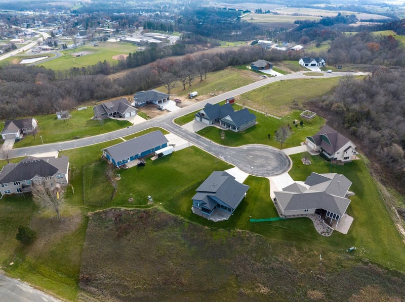 1013 Overlook Dr, Preston, MN 55965