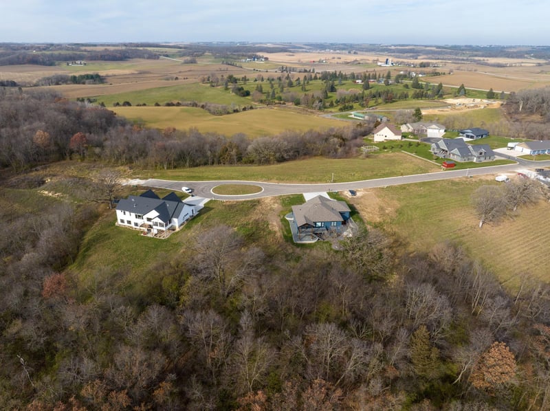 913 Overlook Dr, Preston, MN 55965