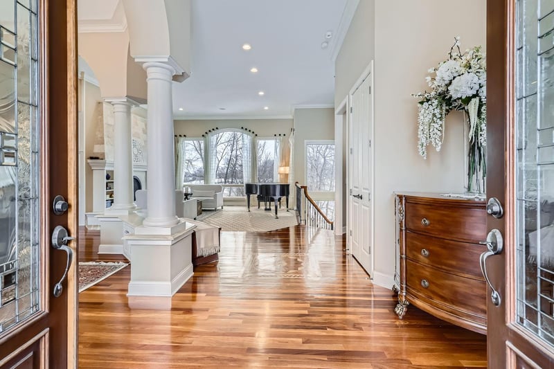 18767 Bearpath Trl, Eden Prairie, MN 55347