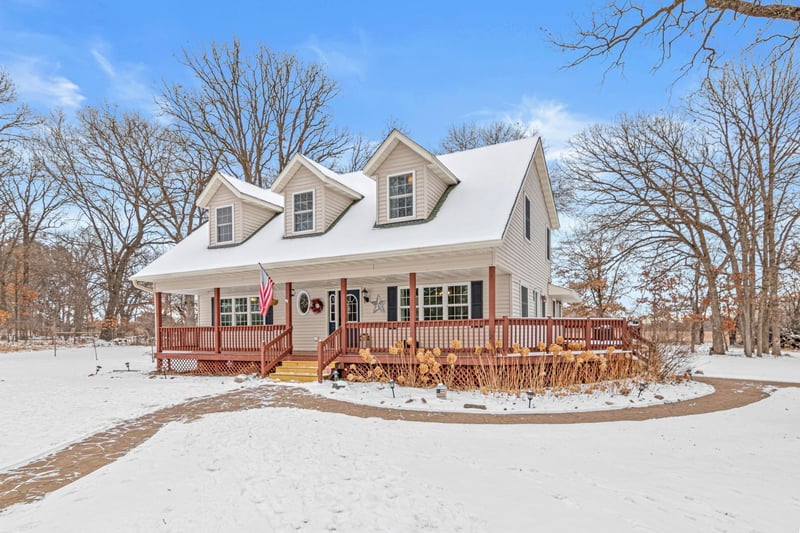 8745 185th Ave SE, Becker, MN 55308