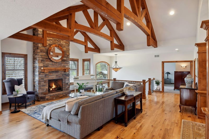 20120 France Cir, Prior Lake, MN 55372