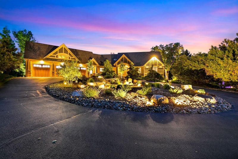 20120 France Cir, Prior Lake, MN 55372