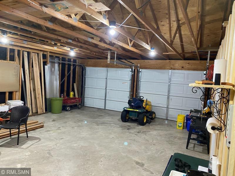 105 E Main St, Milaca, MN 56353