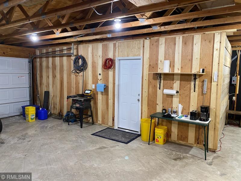 105 E Main St, Milaca, MN 56353
