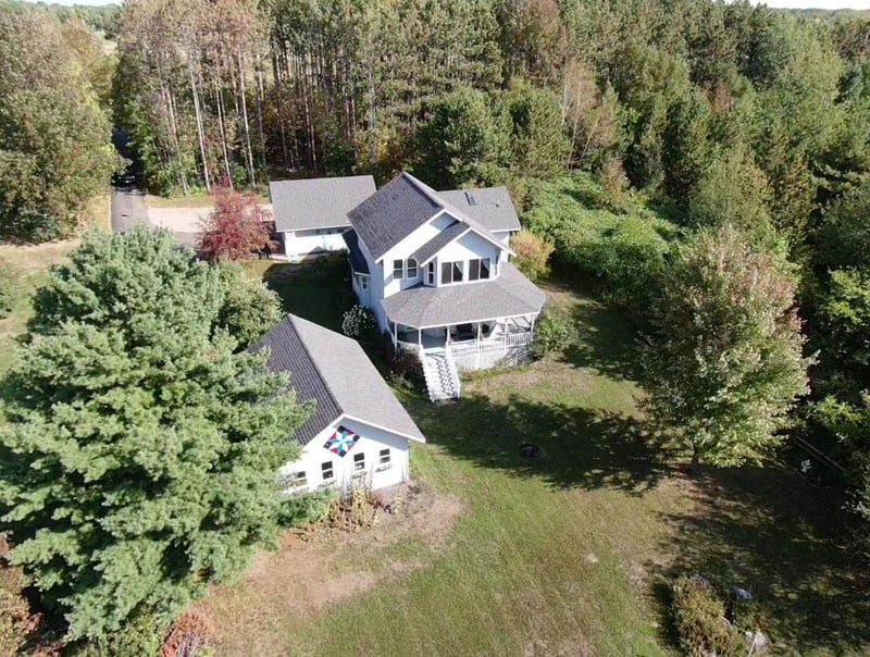 960 N Lake Dr, Shell Lake, WI 54871