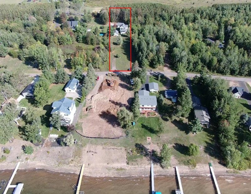 960 N Lake Dr, Shell Lake, WI 54871