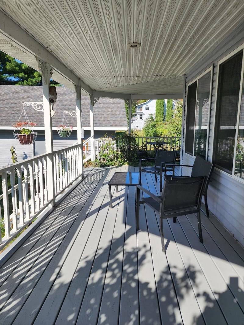 960 N Lake Dr, Shell Lake, WI 54871