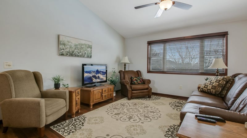 217 Monte Carlo Dr, Eau Claire, WI 54703